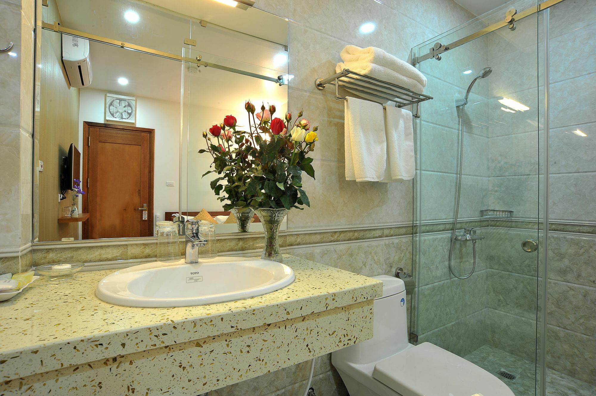 Coco Hotel Cau Giay Hanoi Dış mekan fotoğraf